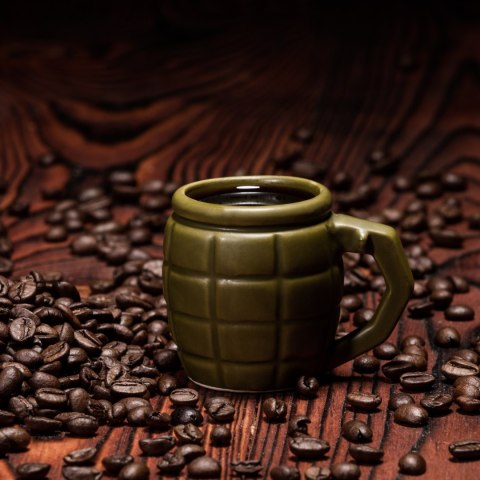 Grenade Shot Kieliszek Granat militarny do wódki Grenade Shot Kieliszek Granat militarny do wódki