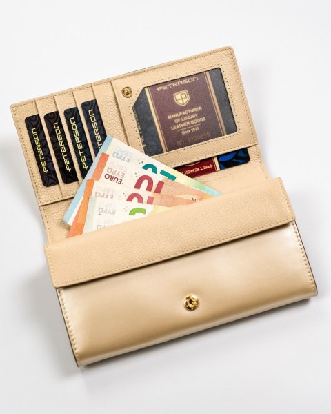 Praktyczny portfel damski w kolorze beżowym z systemem RFID - Peterson Praktyczny portfel damski w kolorze beżowym z systemem RFID - Peterson