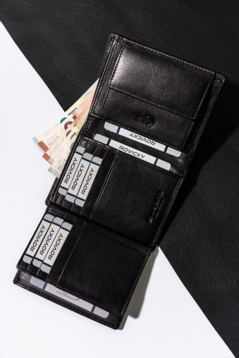 Portfel męski skórzany pionowy z ochroną RFID - Rovicky Portfel męski skórzany pionowy z ochroną RFID - Rovicky