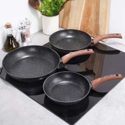 Zestaw patelni granitowy BLACK&WOOD 3 szt. 20 / 24 / 28 cm Zestaw patelni granitowy BLACK&WOOD 3 szt. 20 / 24 / 28 cm