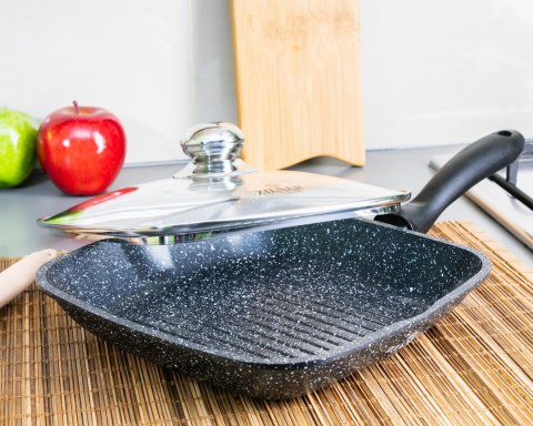 PATELNIA GRILLOWA GRANITOWA 28x28cm ZILNER ZL-7015 PATELNIA GRILLOWA GRANITOWA 28x28cm ZILNER ZL-7015