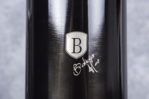SPORTOWA BUTELKA TERMICZNA 720ML BERLINGER HAUS SHINY BLACK BH-7770 SPORTOWA BUTELKA TERMICZNA 720ML BERLINGER HAUS SHINY BLACK BH-7770