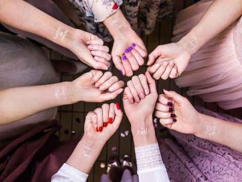 Tatuaże zmywalne Wieczór panieński, Team Bride, różowe złoto, 13 szt. Tatuaże zmywalne Wieczór panieński, Team Bride, różowe złoto, 13 szt.